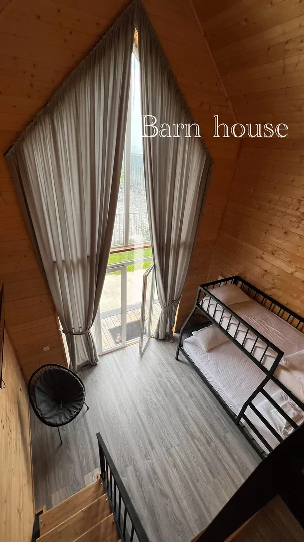 BARN RESORT