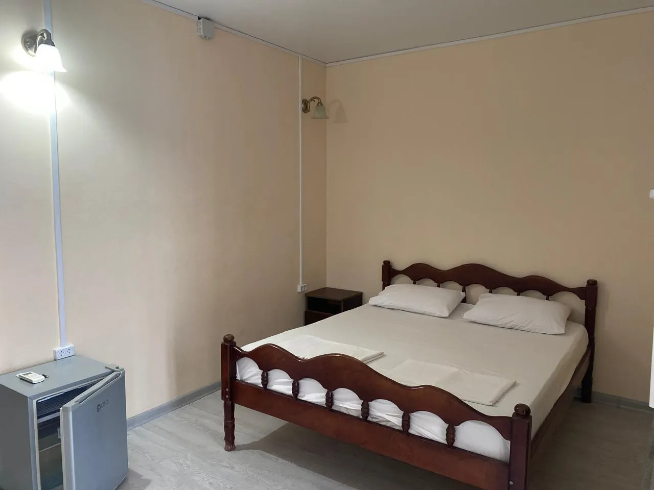 ГОСТЕВОЙ ДОМ "СТАРЫЙ ПРИЧАЛ"