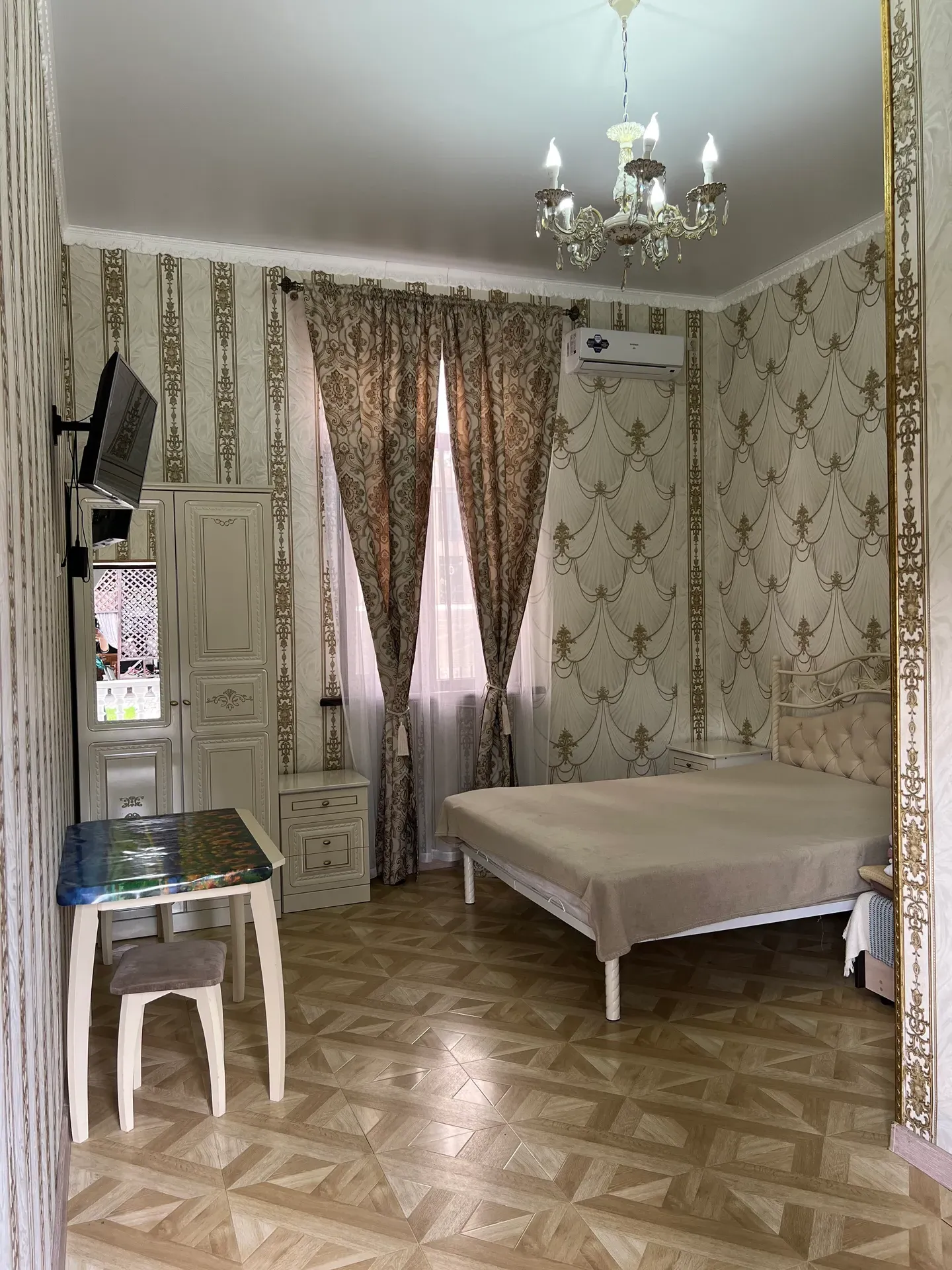 Гостевой дом Амра с собственной столовой 